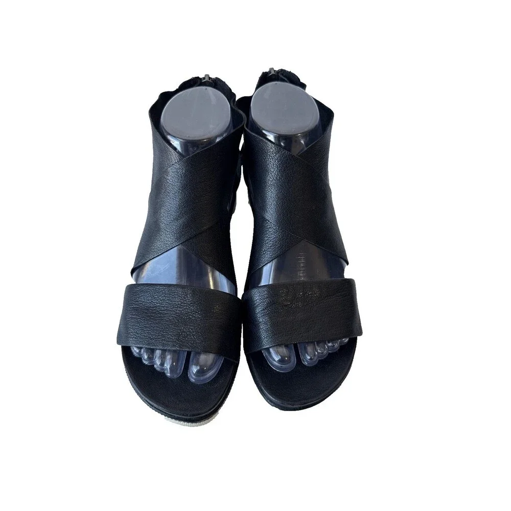 Eileen Fisher Womens Sport Sandal Sz 7 Black Tumbled Leather - Picture 3 of 14